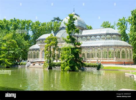  ウリベのサンチェス・カルデナス公園、緑と歴史が織りなす魅惑の空間！