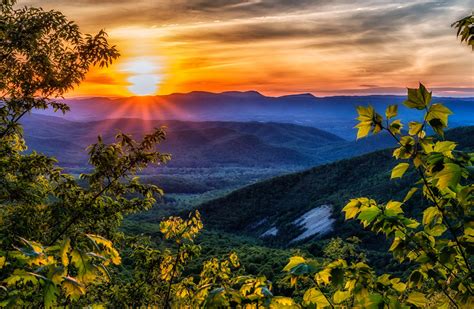 西山夕照！壮大な景色と歴史の息吹を体感する旅へ